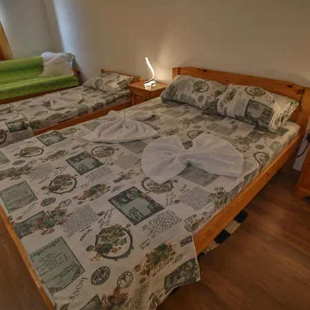 Apartment Lazic *