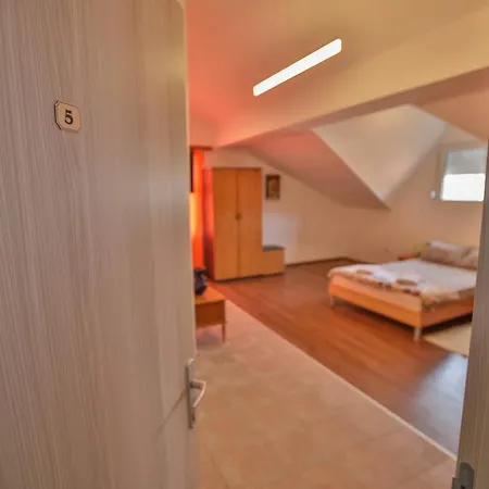 Lazic * Ribarska Banja