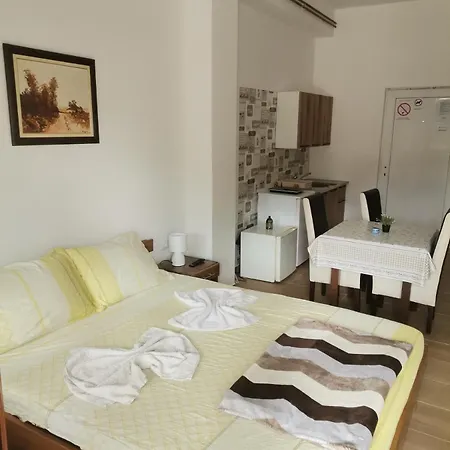 Apartment Lazic *